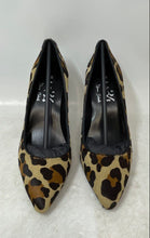 Load image into Gallery viewer, MAS34 Womens Maria Multicolor Animal Print Slip-On High Pump Heels Size 6.5