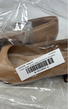 Load image into Gallery viewer, Clarks Womens Iridessa May Nude Black Cap Toe Block Pump Heels Size 8M