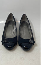 Load image into Gallery viewer, Bandolino Womens Black Silver Patent Leather Slip-On Wedge Pump Heels Size 10M