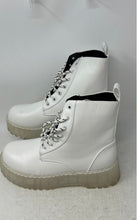 Load image into Gallery viewer, Olivia Miller Womens White Round Toe Lace-Up Ankle Combat Boots Size 9