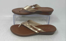 Load image into Gallery viewer, Italian Shoemakers Womens Gold Brown T-Strap Slip-On Flip-Flop Sandals Size 6
