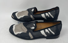 Load image into Gallery viewer, Duke + Dexter Womens Gray Camouflage Print Slip-On Loafers Shoes Size 7