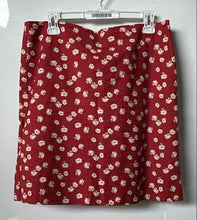 Load image into Gallery viewer, Ann Taylor Womens Red Floral Print Flat Front Back Zip Mini Skirt Size 10