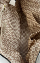 Load image into Gallery viewer, London Fog Womens White Beige Signature Print Double Handle Shoulder Handbag