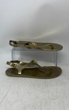 Load image into Gallery viewer, Michael Kors Womens Jelly Gold Flat Thong Sandals Size 9M
