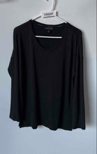 Load image into Gallery viewer, Banana Republic Womens Black Long Sleeve Round Neck Pullover T-Shirt Size S