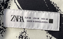 Load image into Gallery viewer, Zara Mens Black White Printed Short Sleeve Hawaiian Button-Up Shirt Size Medium