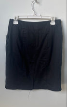 Load image into Gallery viewer, H&M Womens Black Button Front Pockets Straight & Pencil Skirt Size 8