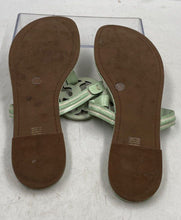 Load image into Gallery viewer, Authentic Tory Burch Womens Green Slip-On Thong Sandals Size 9M Damaged