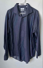Load image into Gallery viewer, Calvin Klein Mens Blue Cotton Long Sleeve Slim Fit Dress Shirt Size 17.5 32/33
