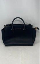 Load image into Gallery viewer, Michael Kors Womens Selma Black Saffiano Leather Convertible Satchel Bag