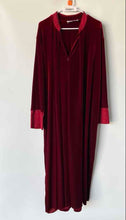 Load image into Gallery viewer, Adonna Womens Red Velvet Long Sleeve Front Zip Sleepwear Kaftan Robe Size XXL