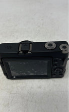 Load image into Gallery viewer, Black 3.0 Inch Side Flip Screen High Definition DSLR Digital Video Camera