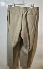 Load image into Gallery viewer, Mens Light Khaki Pleated Front Slash Pocket Straight Leg Dress Pants No Size