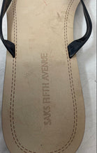 Load image into Gallery viewer, Saks Fifth Avenue Womens Black Beach Slip-On Open Toe Flip Flop Sandals Size 6M