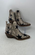 Load image into Gallery viewer, Mafe Castro Womens Multicolor Snakeskin Embossed Leather Ankle Boots Size EUR 36
