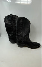 Load image into Gallery viewer, Mens Black Leather Pull-On Round Toe Mid Calf Cowboy Western Boots Size 8.5