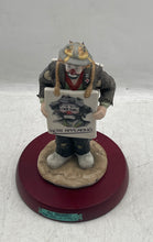 Load image into Gallery viewer, Emmett Kelly Jr. Signature Collection All Aboard Now Appearing Clown Figurine