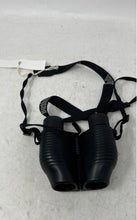 Load image into Gallery viewer, Bushnell Perma Focus Black Lightweight General Purpose Binoculars In Case