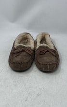 Load image into Gallery viewer, UGG Womens Dakota Tan Suede Cozy Lined Slip-On Moccasin Slippers Size 8