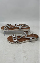 Load image into Gallery viewer, Seaside Womens Silver Open Toe Flat Slingback Sandals Size 39