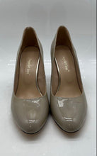 Load image into Gallery viewer, Angelo Vani Womens Cream Round Toe Slip-On Block Pump Heels Size EU 38