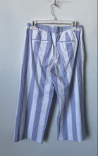 Load image into Gallery viewer, Banana Republic Womens White Purple Striped Wide-Leg Capri Pants Size 4
