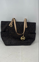 Load image into Gallery viewer, Michael Kors Womens Jet Set East West Multicolor Monogram Print Tote Bag