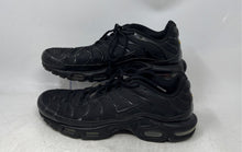 Load image into Gallery viewer, Nike Mens Air Max Plus 604133-050 Black Low Top Lace-Up Running Shoes Size 10