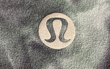 Load image into Gallery viewer, Lululemon Womens Align Multicolor Tie Dye High-Rise Cropped Leggings Size 10