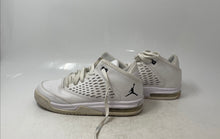 Load image into Gallery viewer, Nike Boys Jordan Flight Origin 4 921201-100 White Basketball Shoes Size 5.5Y