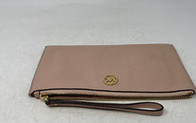 Load image into Gallery viewer, Michael Kors Womens Jet Set Light Rose Pink Leather Inner Divider Wristlet Purse