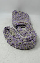 Load image into Gallery viewer, Valentina Papineni Womens Purple Crochet Snap Crossbody Bag