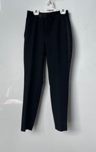 Load image into Gallery viewer, Zara Womens Black Flat Front Regular Fit Skinny Leg Trouser Pants Size XS