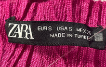 Load image into Gallery viewer, Zara Womens Fuchsia Sleeveless Boat Neck Textured Pleated Pullover Tank Top Sz S