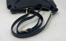 Load image into Gallery viewer, DKNY Womens Barbara Black Pebbled Leather Inner Pockets Messenger Bag