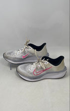 Load image into Gallery viewer, Nike Comfiride Womens Quest 6 FD6034-102 White Pink Running Shoes Size 9