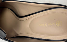 Load image into Gallery viewer, Giani Bernini Womens Danyell Black Snip Toe Block Mule Heels Size 8.5M