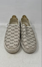 Load image into Gallery viewer, Michael Kors Mens Keaton Beige White Monogram Print Low Top Sneakers Shoes Sz 7M