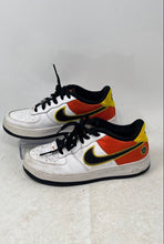 Load image into Gallery viewer, Nike Kids Air Force 1 LV8 White Orange Roswell Raywuns Sneaker Shoes Size 5Y