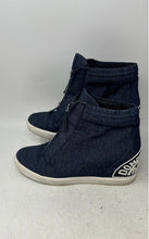 Load image into Gallery viewer, DKNY Womens Connie Blue Denim Round Toe Front Zip Sneaker Shoes Size 11M
