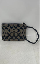 Load image into Gallery viewer, Coach Womens Black Cream Signature Print Detachable Strap Wristlet Wallet
