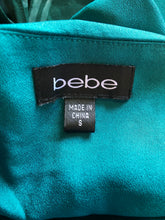 Load image into Gallery viewer, Bebe Womens Green Pleated Sleeveless Wide-Leg One-Piece Jumpsuit Size Small