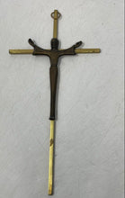 Load image into Gallery viewer, Vintage Brass Mid-Century Modern Wall Hanging Jesus Christ Crucifix Cross