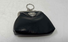 Load image into Gallery viewer, Unbranded Womens Black Crocodile Embossed Leather Framed Kiss Lock Coin Wallet