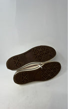 Load image into Gallery viewer, Converse Womens Chuck 70 White Mid Top Lace-Up Sneaker Shoes Size 8.5