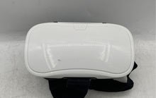 Load image into Gallery viewer, Onn Black White Adjustable Virtual Reality Smartphone Headset Not Tested