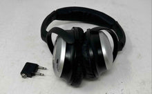 Load image into Gallery viewer, Bose QuietComfort 15 Black Acoustic Noise Cancelling Headphones With Case NCL