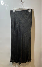 Load image into Gallery viewer, Zara Womens Black And Green Printed Satin Pull-On Midi Flare Skirt Size Small