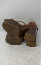 Load image into Gallery viewer, Jessica Simpson Womens Saveria Brown Block Heel Platform Sandals Size 8M